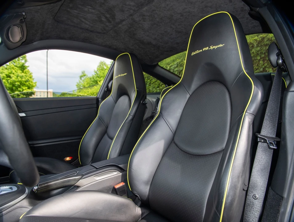 2012 Porsche 997 Turbo S - Image 7 of 25