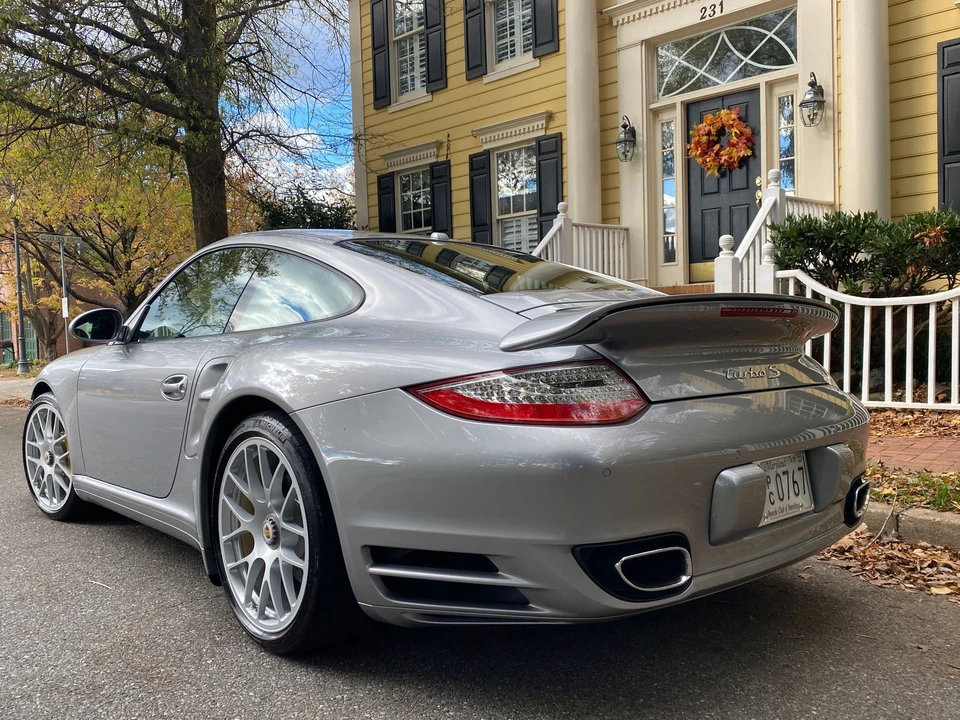 2012 Porsche 997 Turbo S - Image 12 of 31