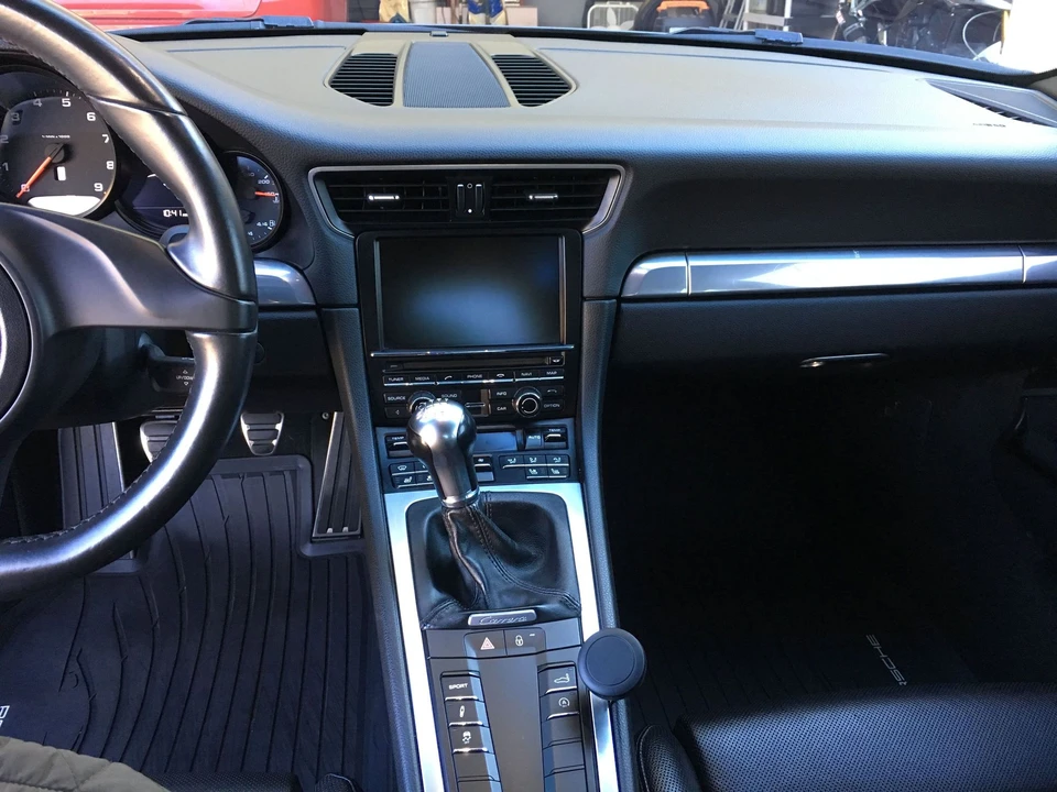 2012 Porsche 991 Carrera - Image 6 of 6