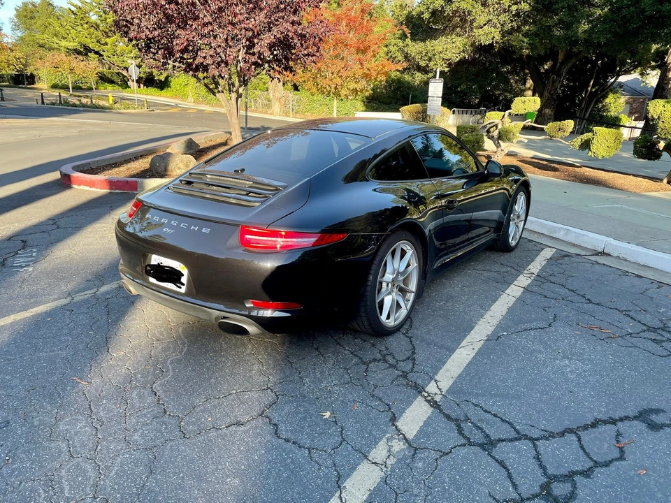 2012 Porsche 991 Carrera - Image 5 of 6