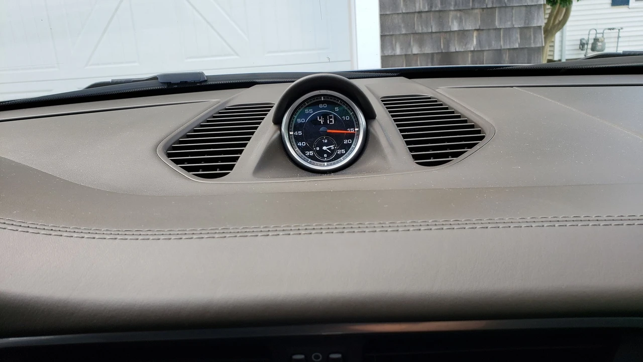 2012 Porsche 991 Carrera S - Image 9 of 12