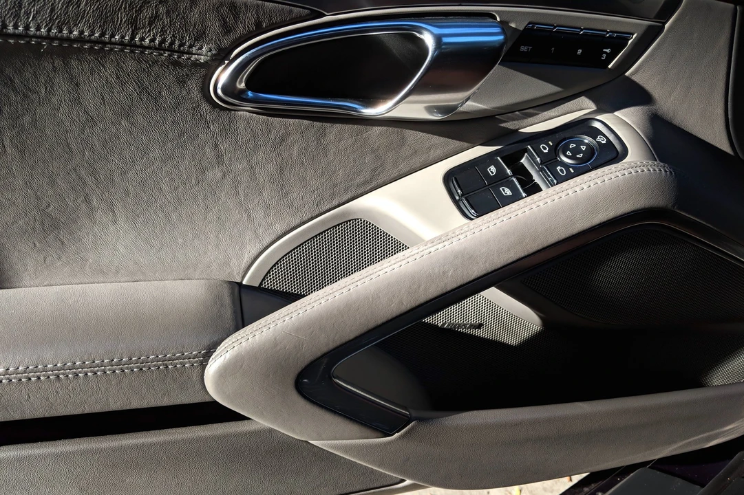2012 Porsche 991 Carrera S - Image 15 of 16