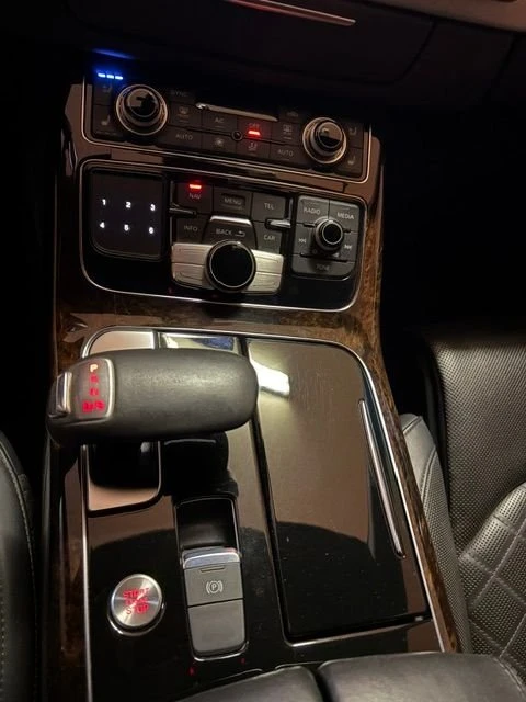 2012 Audi D4 A8 - Image 3 of 10
