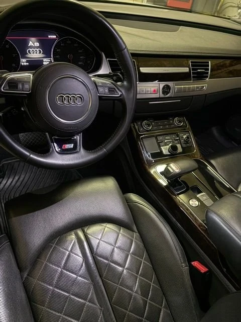 2012 Audi D4 A8 - Image 4 of 10