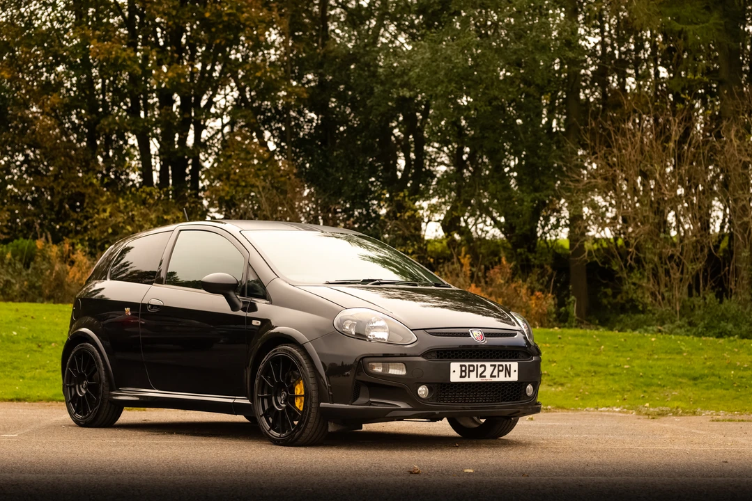 2012 Fiat Punto 3rd Gen - Image 9 of 31