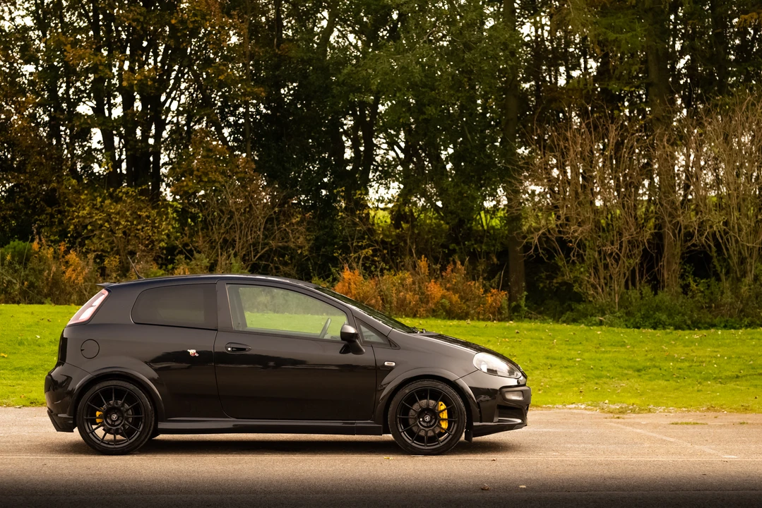 2012 Fiat Punto 3rd Gen - Image 13 of 31