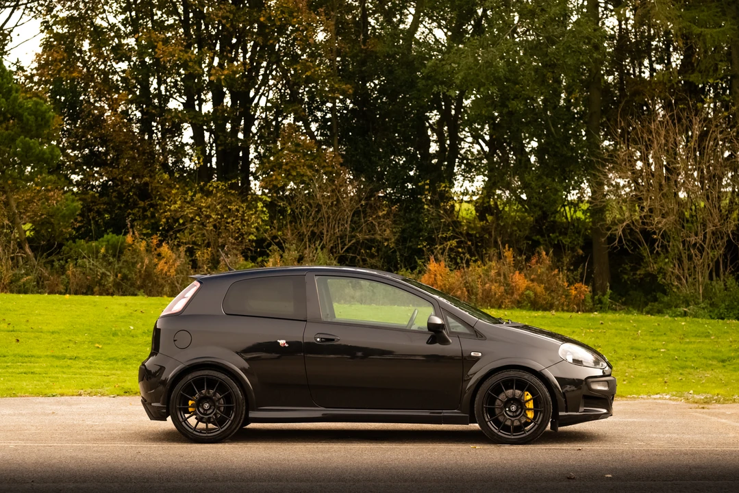 2012 Fiat Punto 3rd Gen - Image 14 of 31