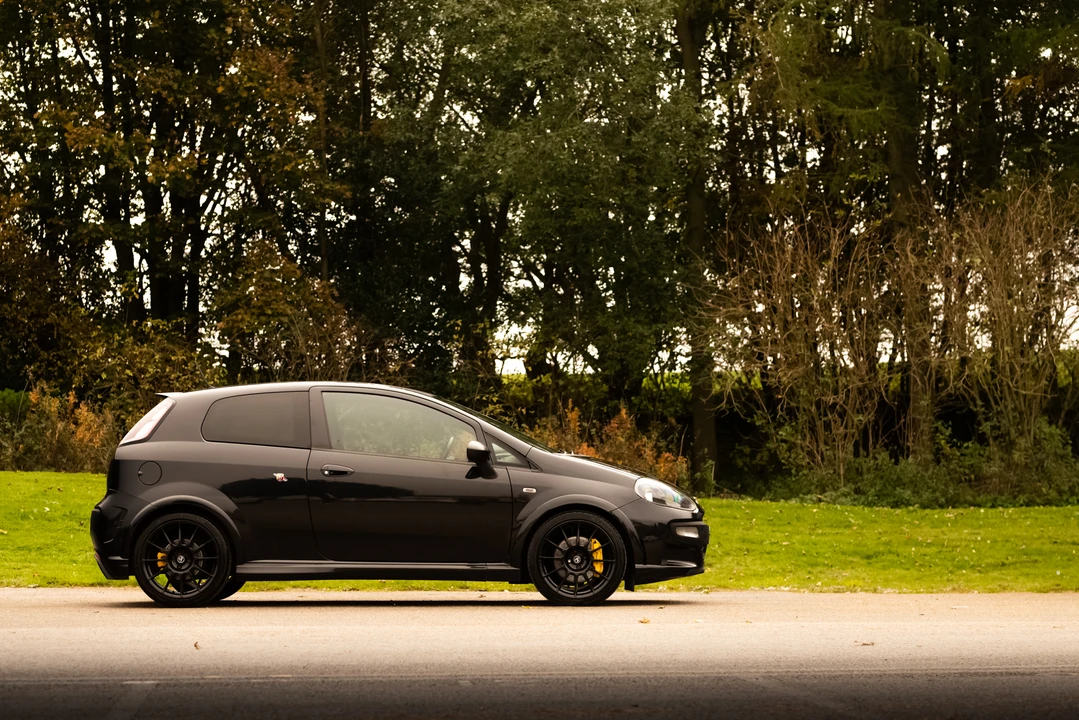 2012 Fiat Punto 3rd Gen - Image 17 of 31