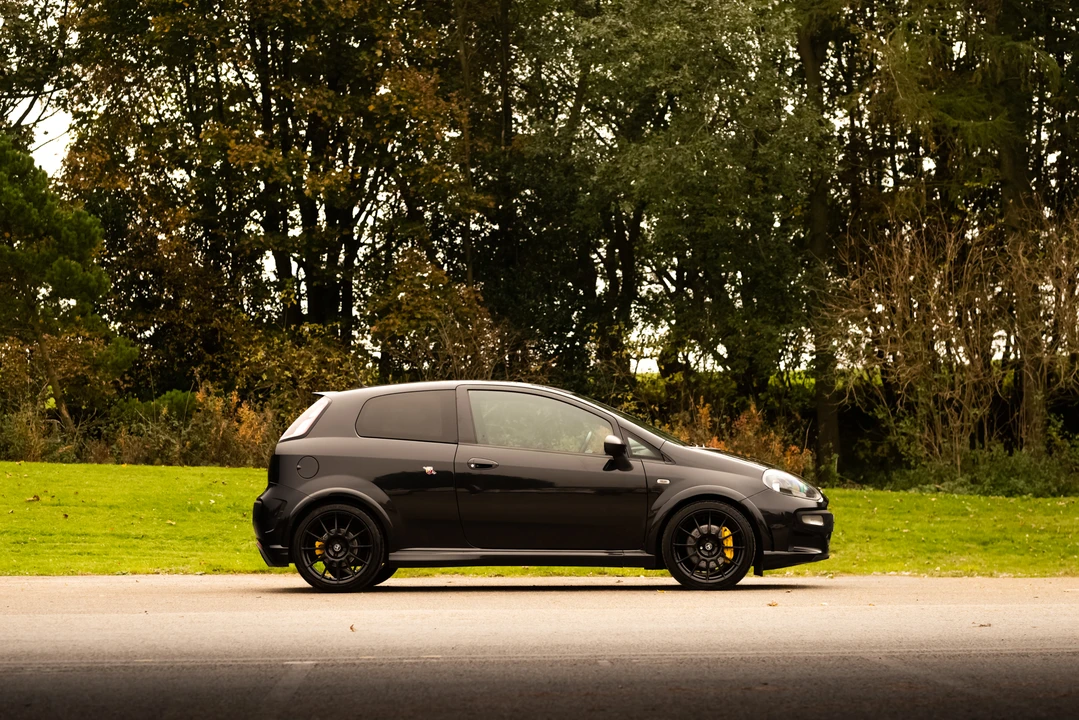 2012 Fiat Punto 3rd Gen - Image 18 of 31