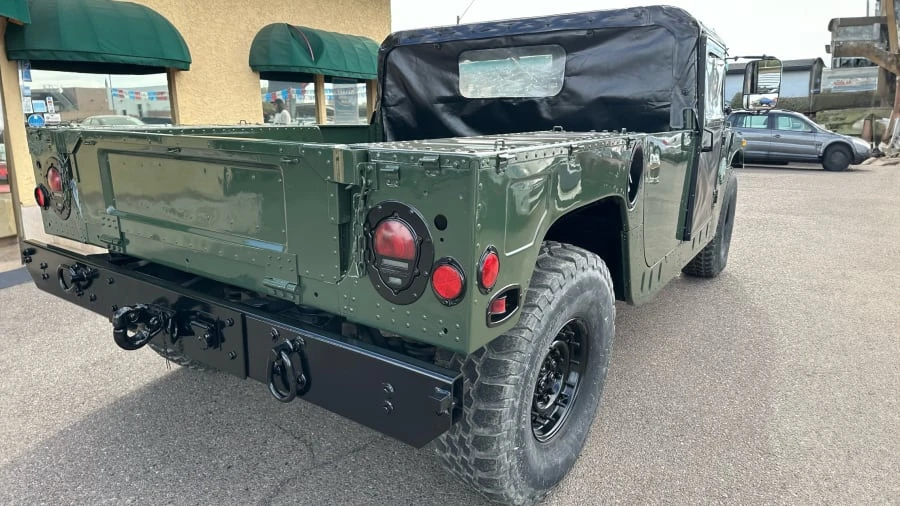 2012 AM General Hummer - Image 6 of 22