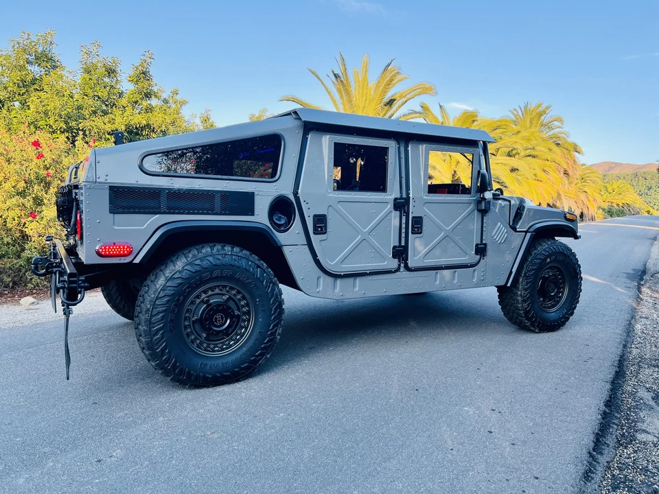 2012 Hummer HMMWV - Image 26 of 31