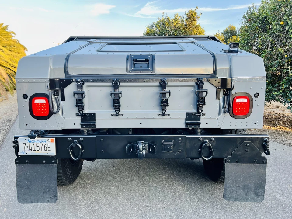 2012 Hummer HMMWV - Image 18 of 31