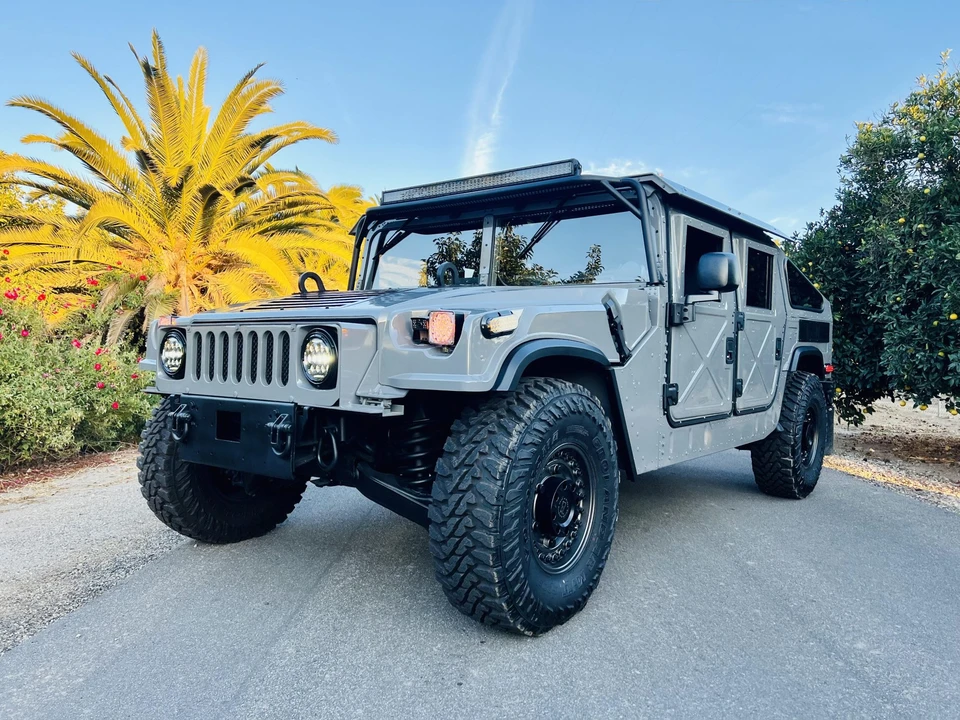 2012 Hummer HMMWV - Image 9 of 31