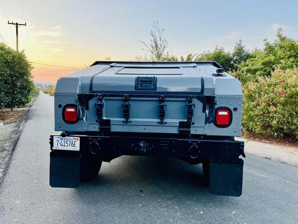 2012 Hummer HMMWV - Image 20 of 31