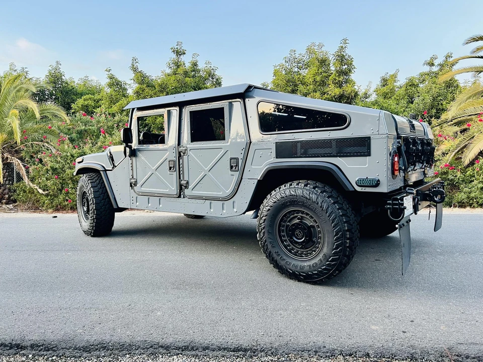 2012 Hummer HMMWV - Image 15 of 31
