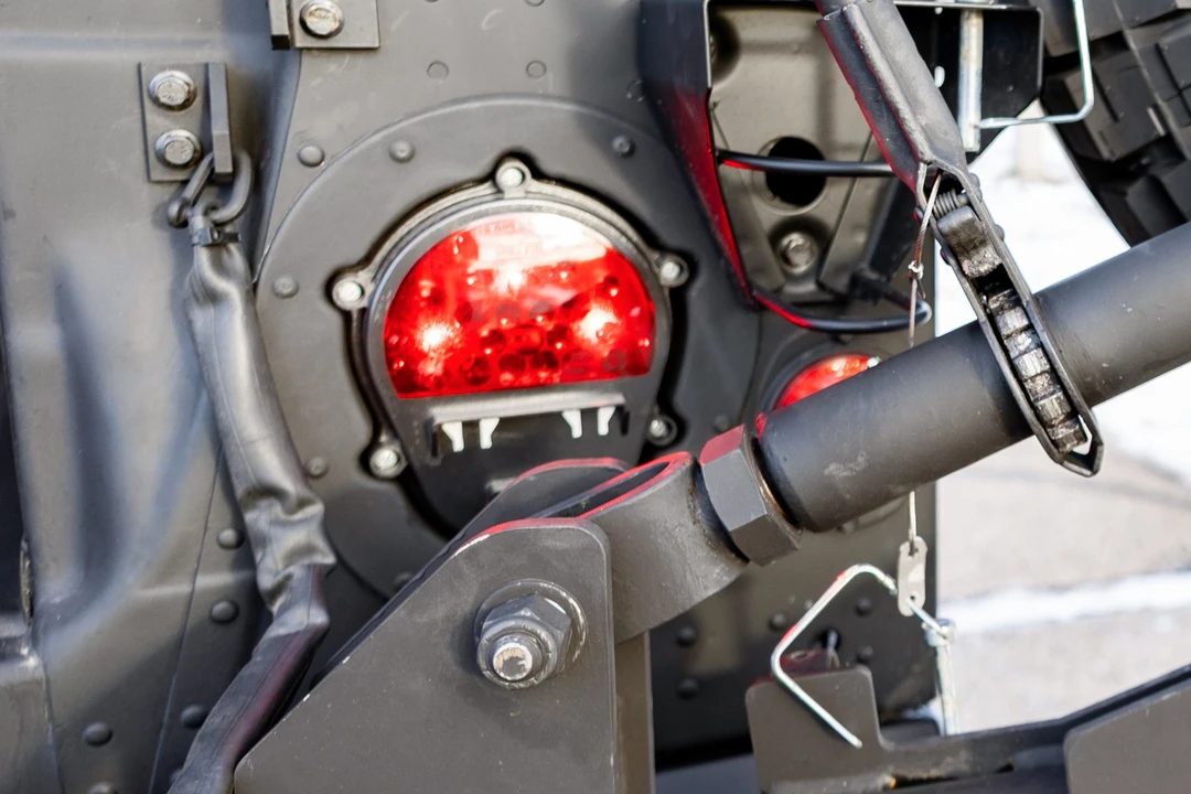 2012 Hummer HMMWV - Image 14 of 31