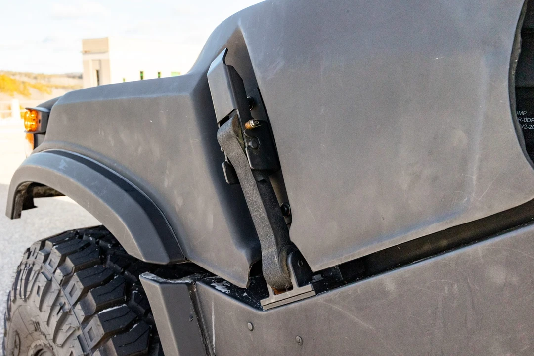 2012 Hummer HMMWV - Image 25 of 31