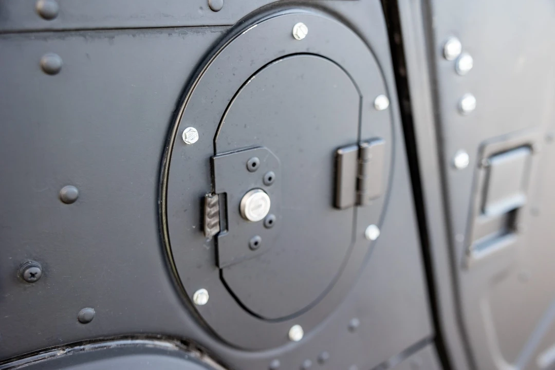 2012 Hummer HMMWV - Image 22 of 31