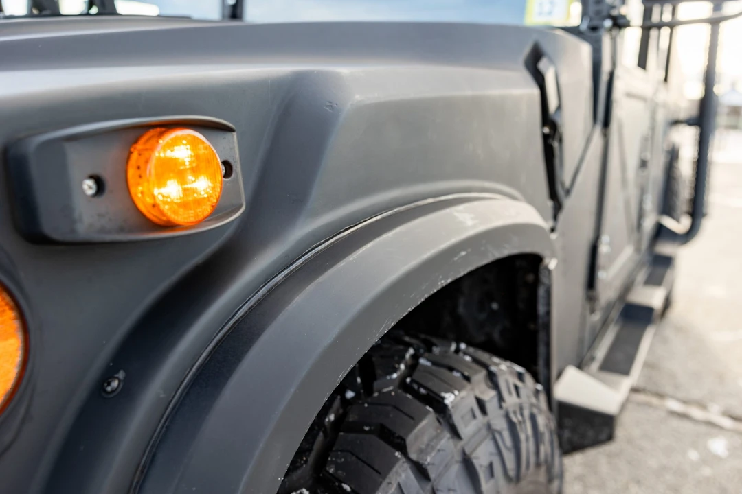 2012 Hummer HMMWV - Image 16 of 31