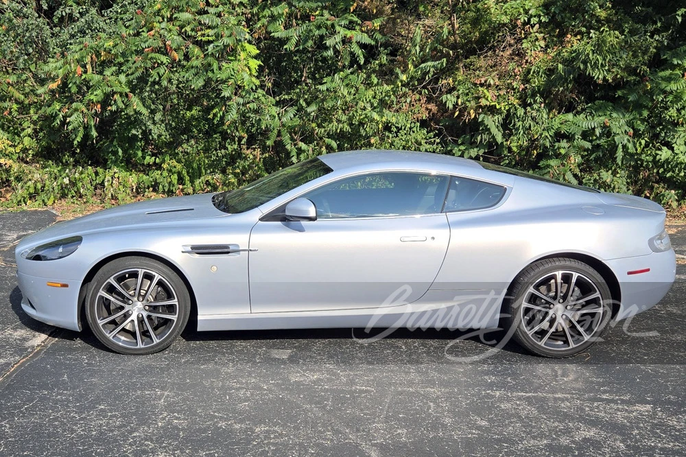 2012 Aston Martin DB9 - Image 17 of 23
