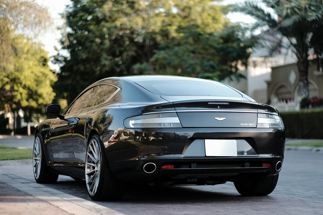 2012 Aston Martin Rapide - Image 6 of 12