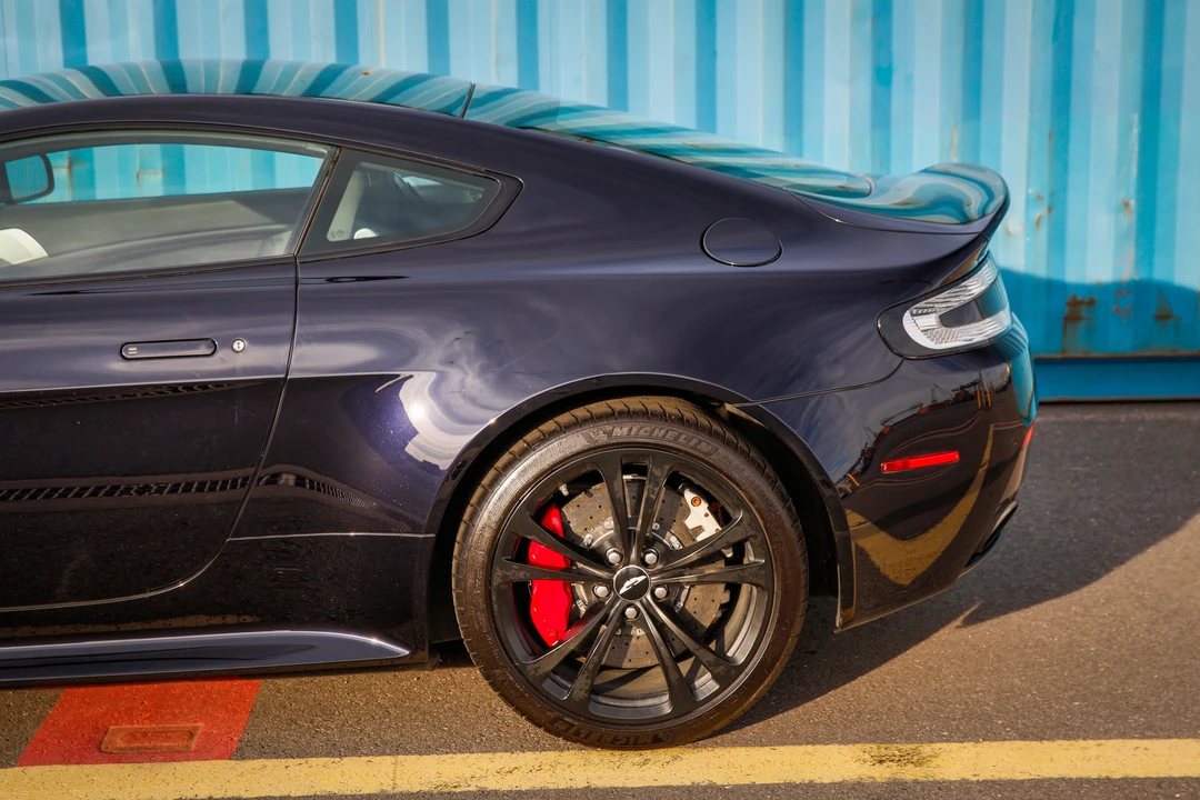 2012 Aston Martin V12 Vantage (2010-2018) - Image 14 of 31
