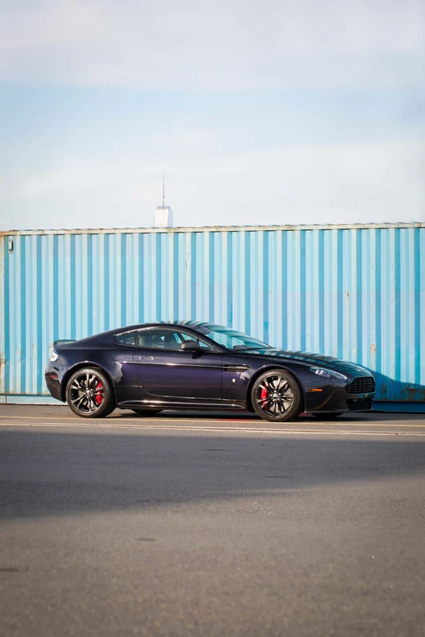 2012 Aston Martin V12 Vantage (2010-2018) - Image 25 of 31