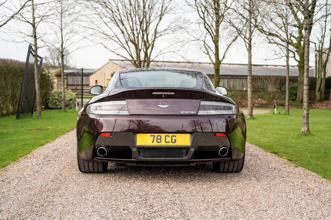 2012 Aston Martin V12 Vantage (2010-2018) - Image 13 of 31