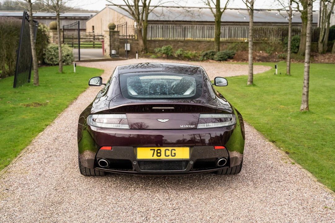 2012 Aston Martin V12 Vantage (2010-2018) - Image 7 of 31
