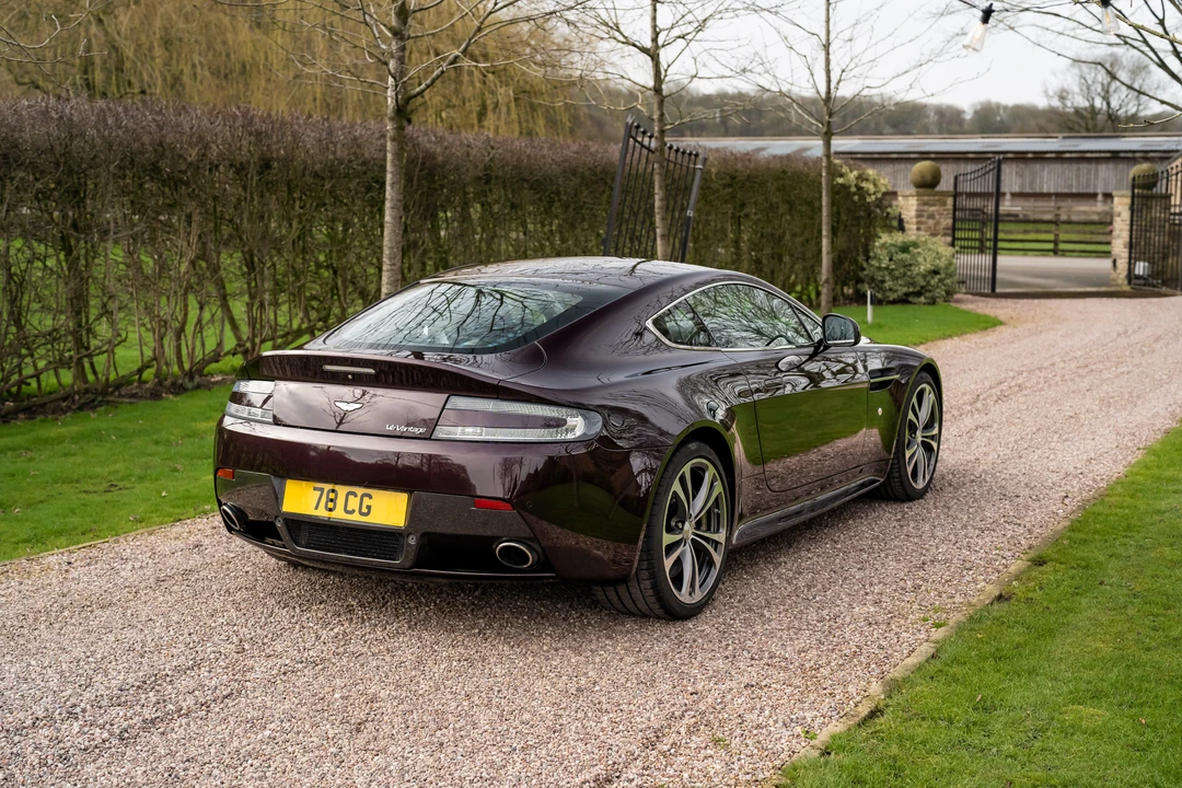 2012 Aston Martin V12 Vantage (2010-2018) - Image 6 of 31