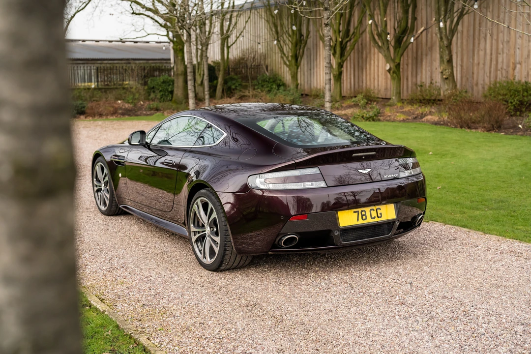 2012 Aston Martin V12 Vantage (2010-2018) - Image 14 of 31