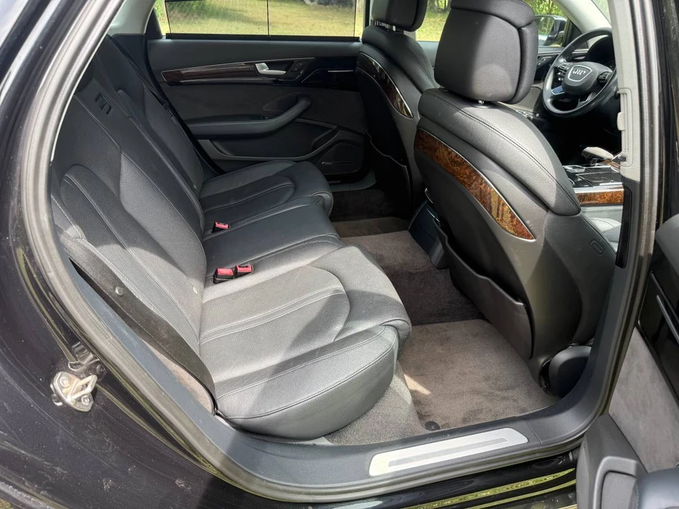 2012 Audi D4 A8 - Image 14 of 24