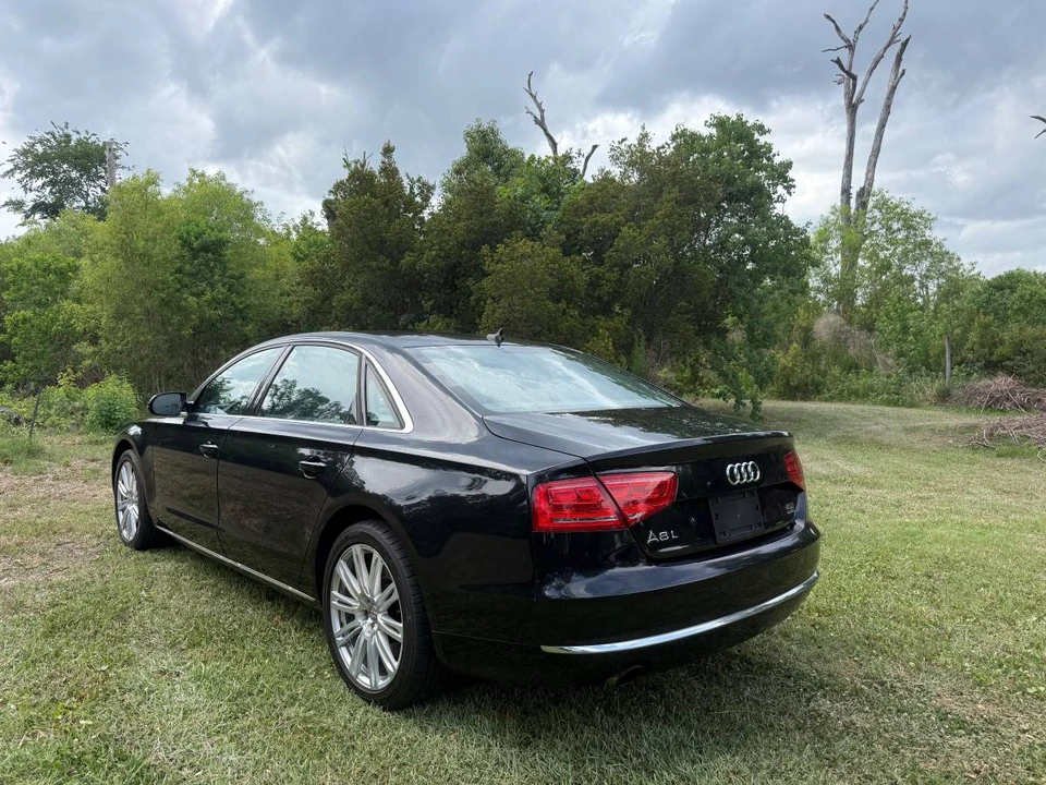 2012 Audi D4 A8 - Image 23 of 24