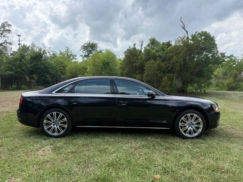 2012 Audi D4 A8 - Image 4 of 24