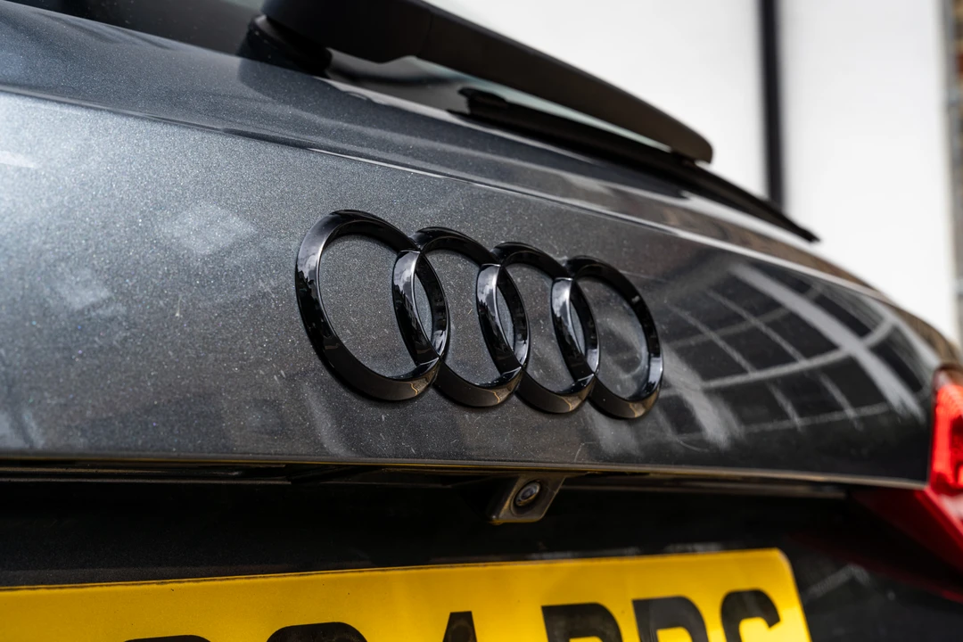 2012 Audi B8 RS4 - Image 25 of 31