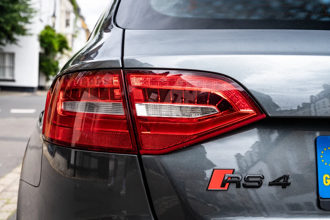 2012 Audi B8 RS4 - Image 28 of 31