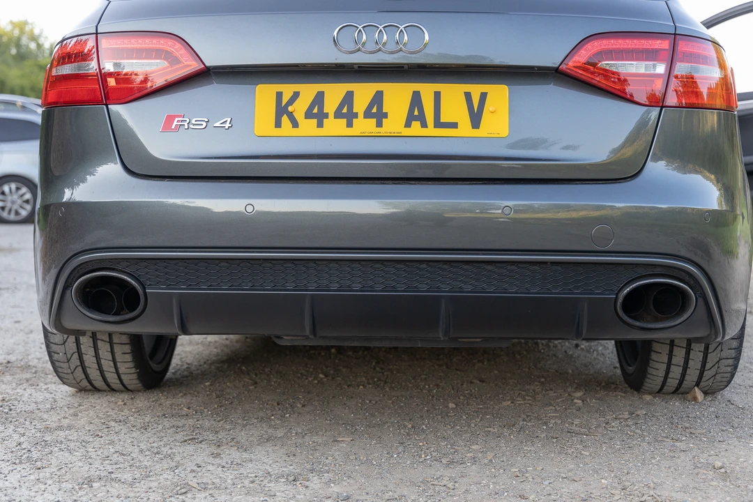 2012 Audi B8 RS4 - Image 28 of 31