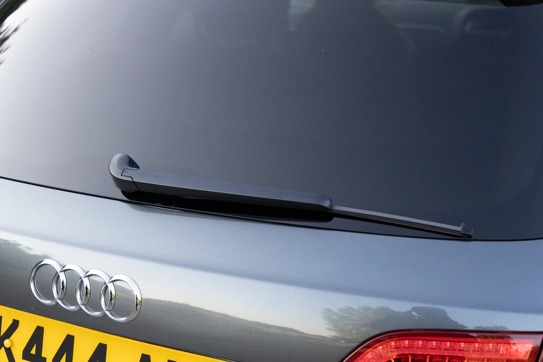 2012 Audi B8 RS4 - Image 29 of 31