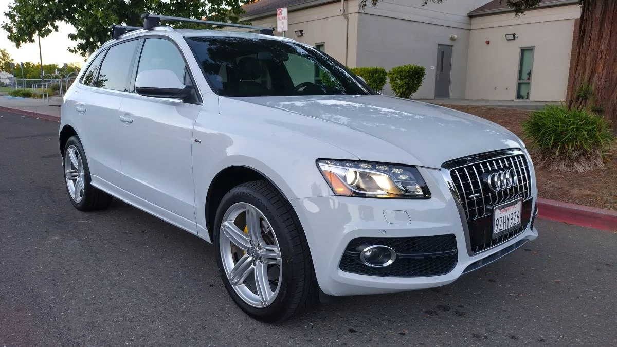 2012 Audi 8R Q5 - Image 2 of 24