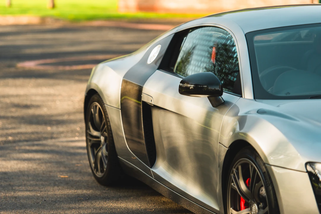 2012 Audi 42 R8 - Image 21 of 31