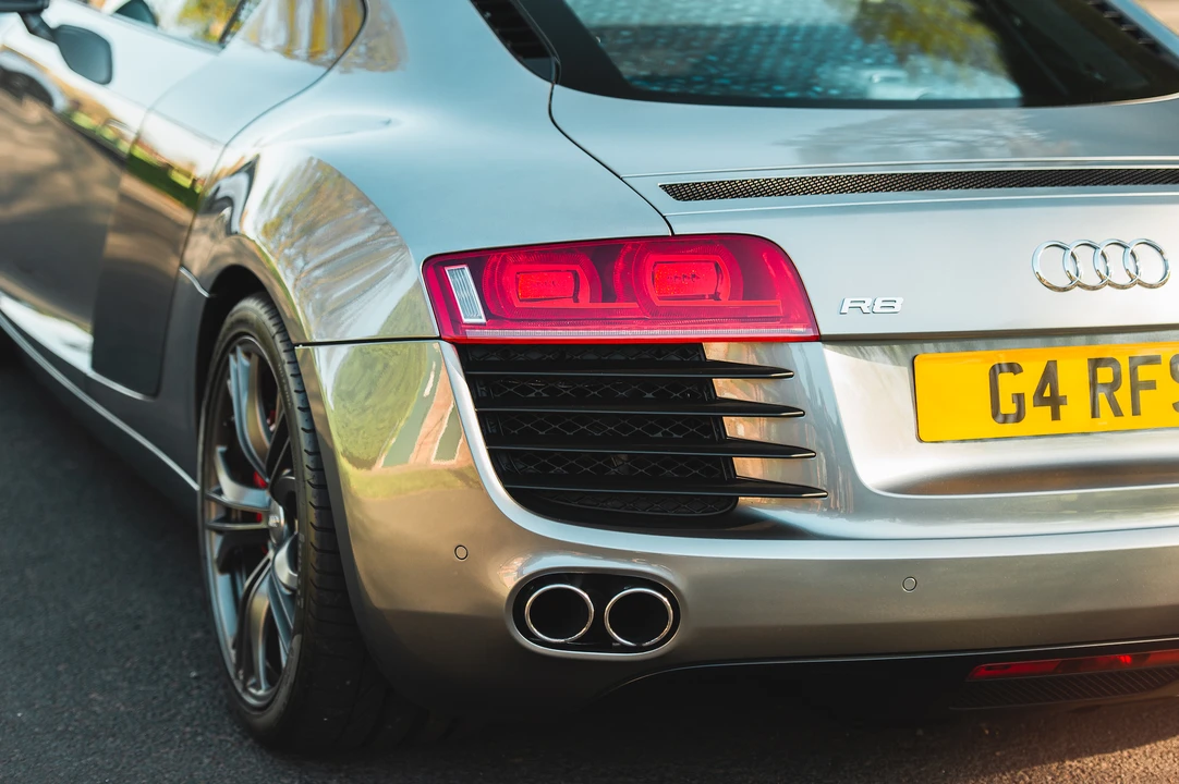 2012 Audi 42 R8 - Image 22 of 31