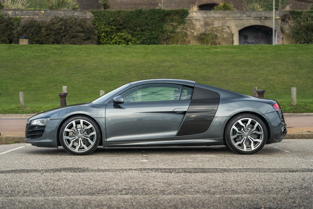 2012 Audi 42 R8 - Image 10 of 31