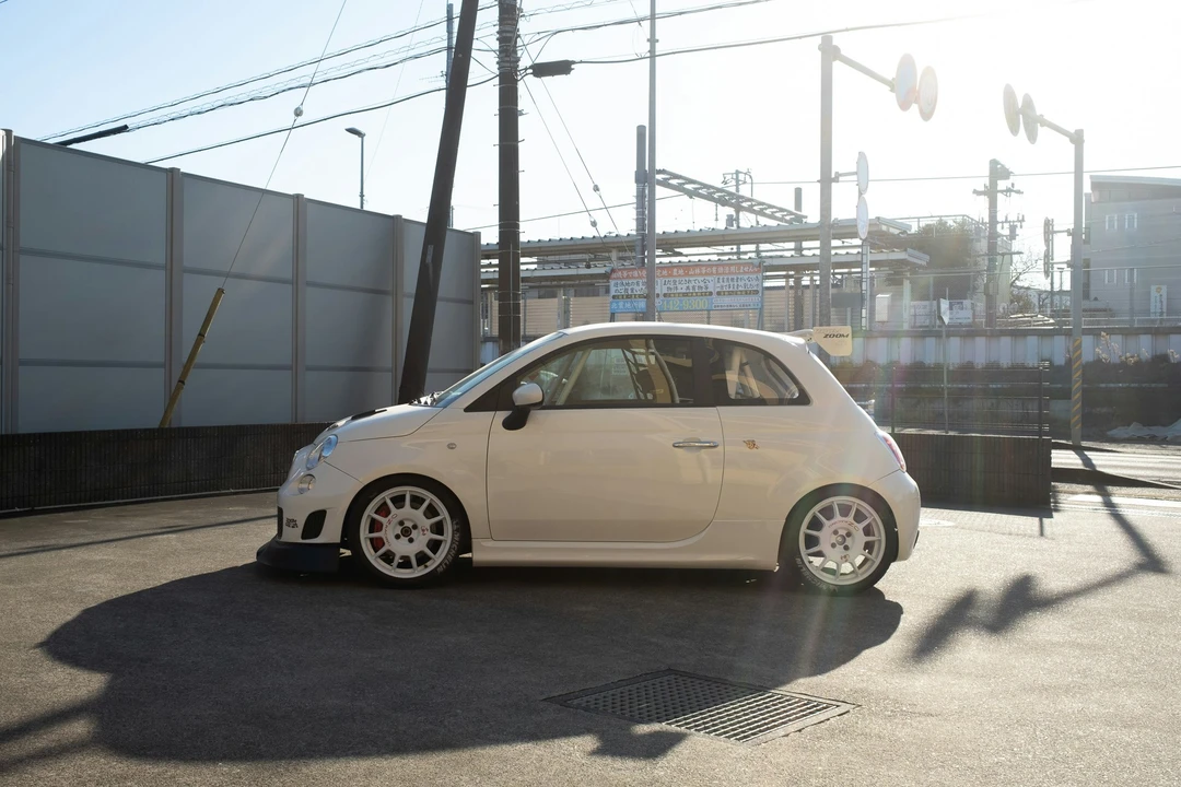 2012 Abarth - Image 8 of 21