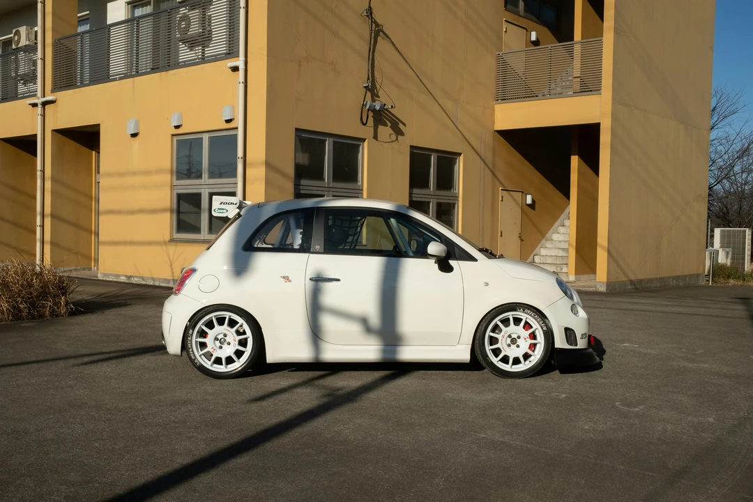2012 Abarth - Image 4 of 21