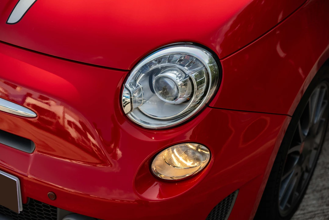 2012 Fiat Abarth 500 - Image 18 of 31