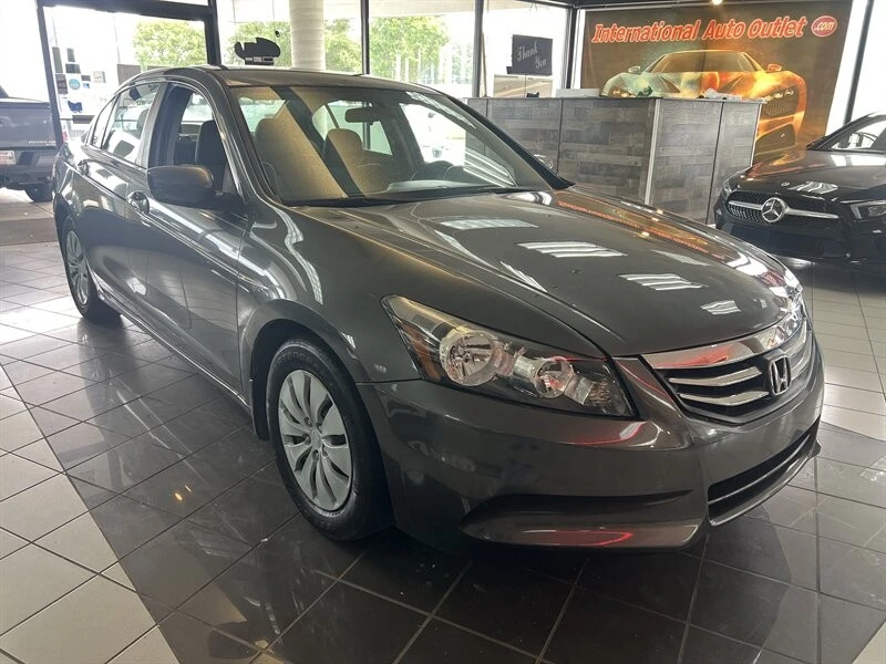 2012 Honda Accord 8th Gen - Image 4 of 4