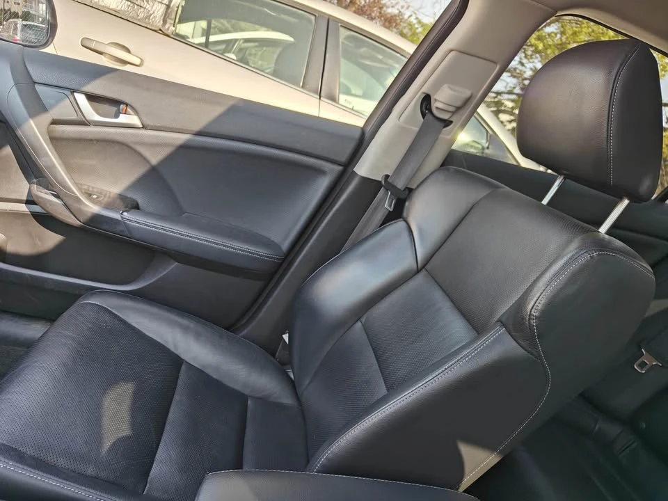 2012 Acura ILX - Image 5 of 11