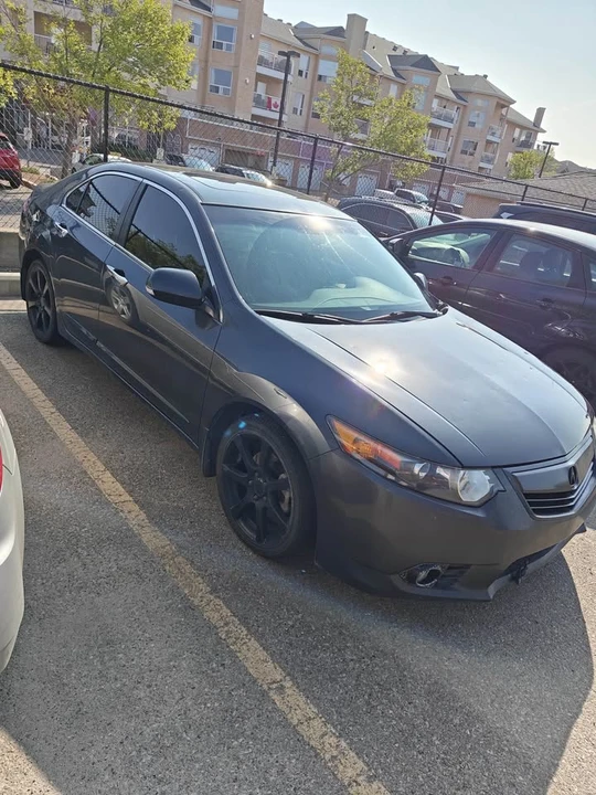 2012 Acura ILX - Image 2 of 11