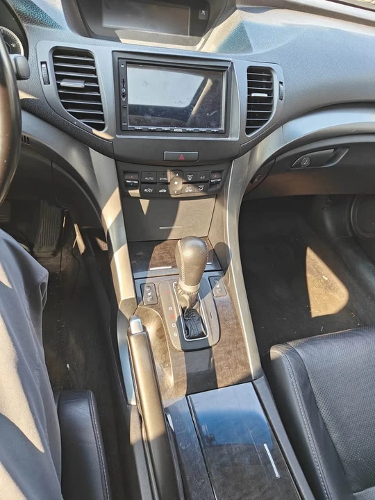 2012 Acura ILX - Image 10 of 11
