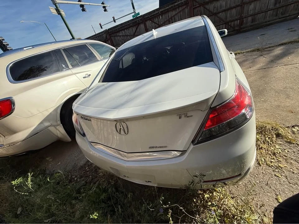 2012 Acura TL 4th Gen - Image 4 of 13